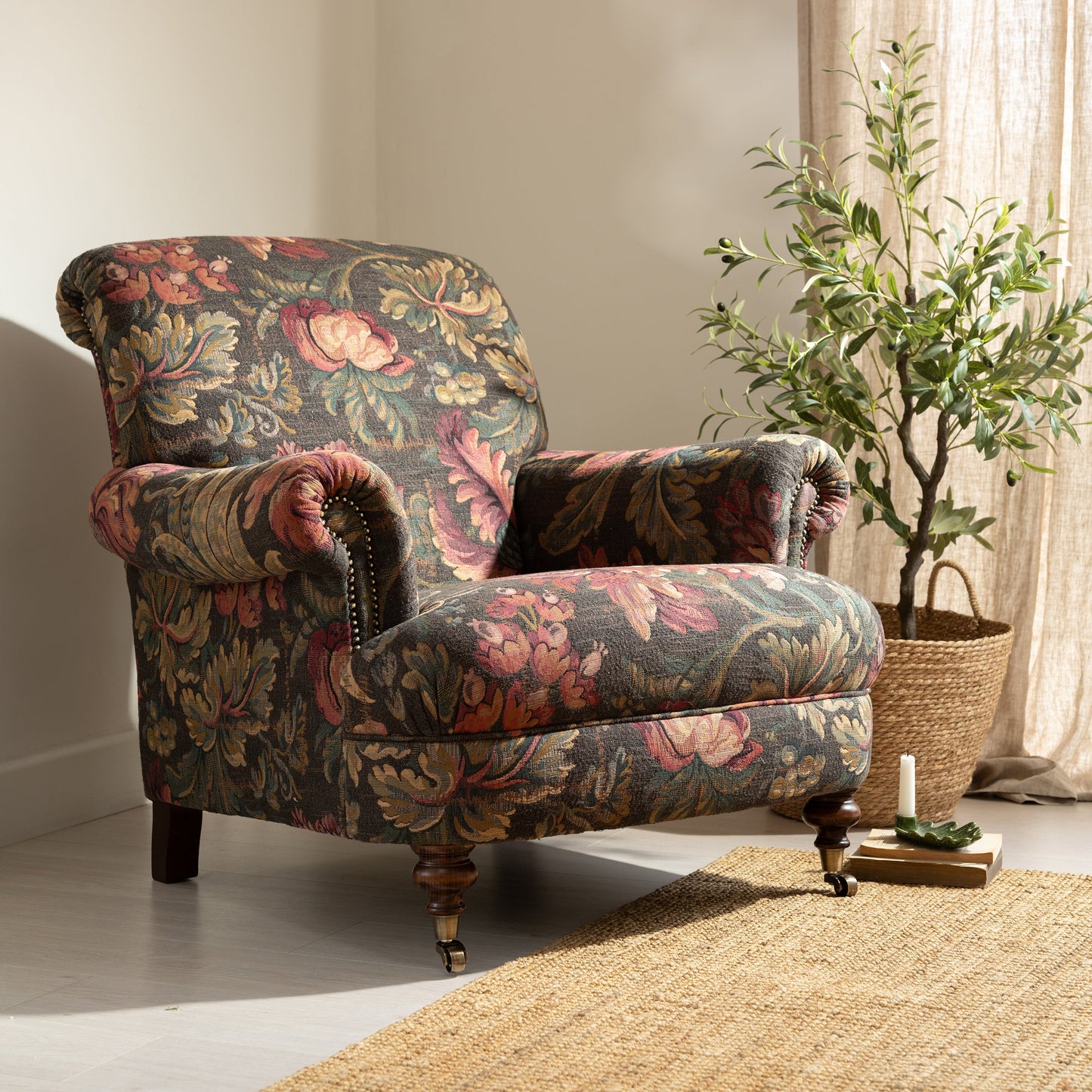 Romney Chair