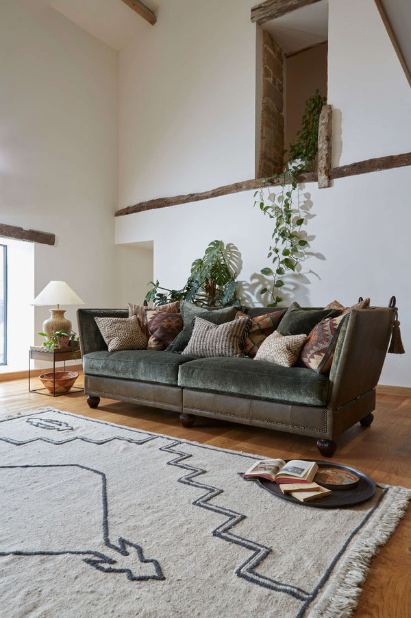 Tetrad │ 3 Seater Sofa │ Warwick Midi │ Leather sofas │ Fabric Sofas